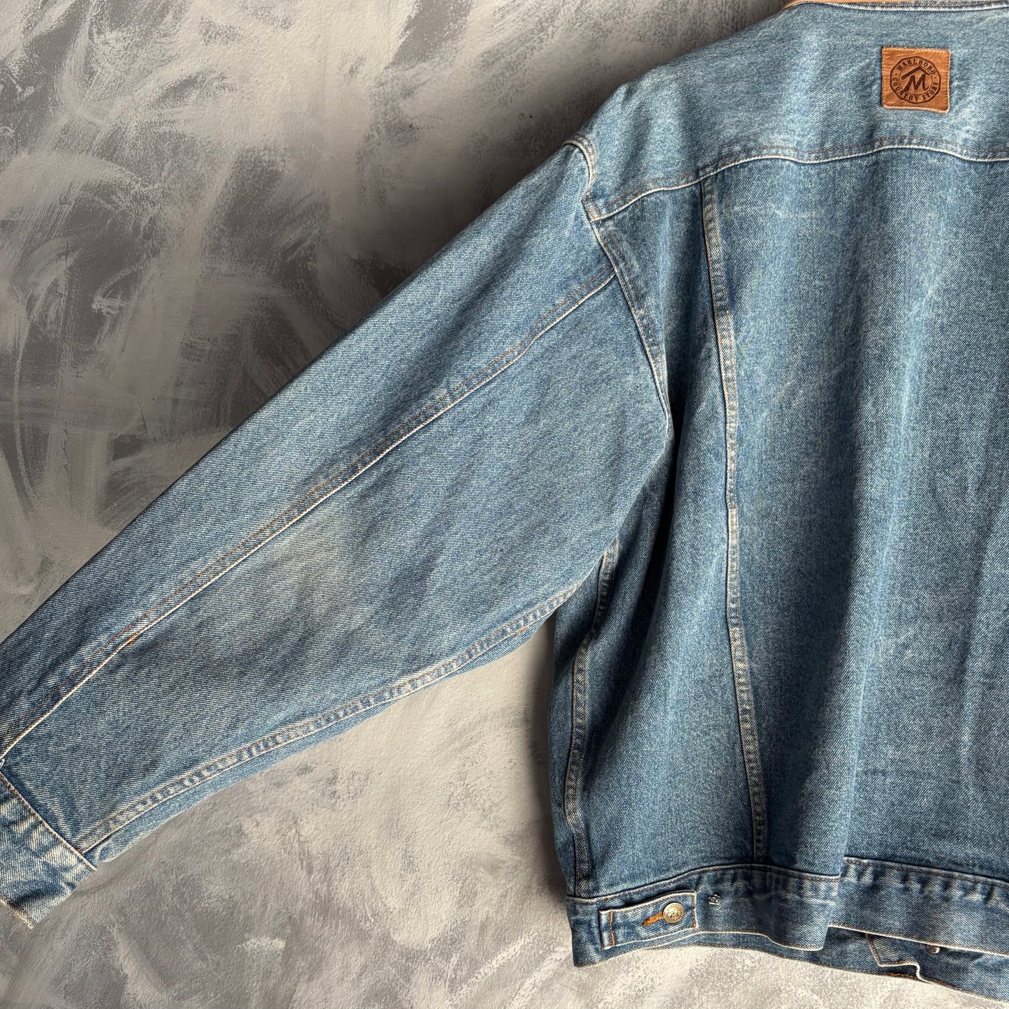 Chaqueta de Mezclilla Marlboro Country Para Hombre Talla XL Color Azul Cuello de Piel