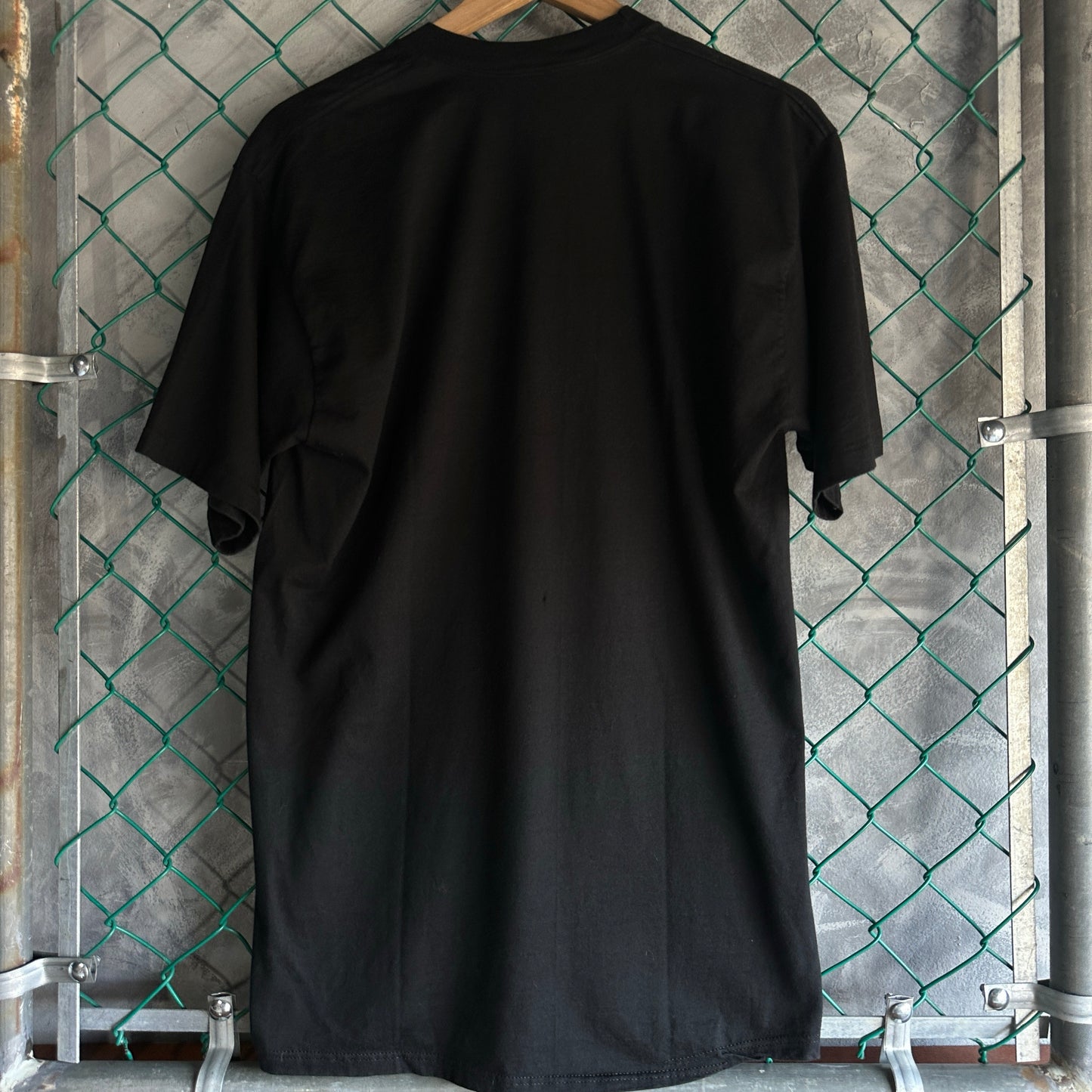 Camisa Vintage De Las Vegas Del Hotel Mirage De Hombre Talla Xl Color Negro Tela Gruesa Oversize