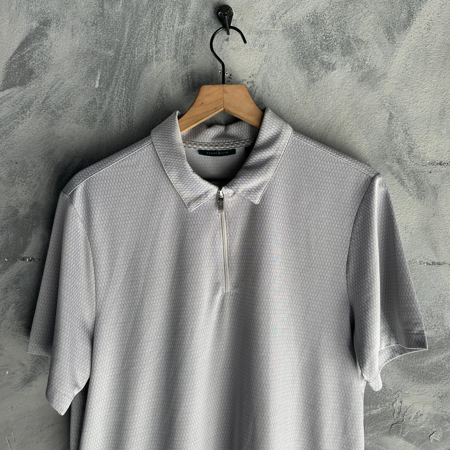 Camisa Polo Perry Ellis 1/4 Ziper De Hombre Talla M Color Gris Tela de GImnasio