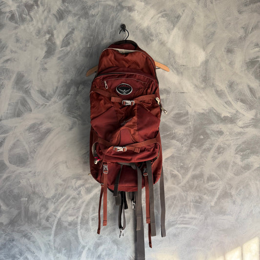 Mochila Osprey De Hiking Con Bolsa Pequeña De 70L