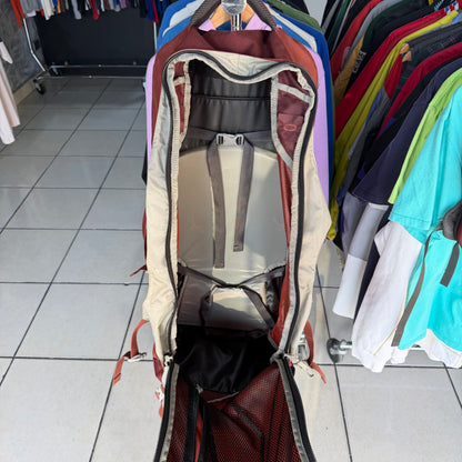 Mochila Osprey De Hiking Con Bolsa Pequeña De 70L