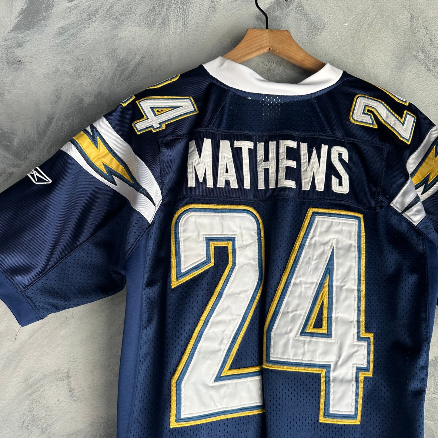 Jersey De Los Chargers Mathews Reebok De Hombre Talla 48 Color Azul On Field
