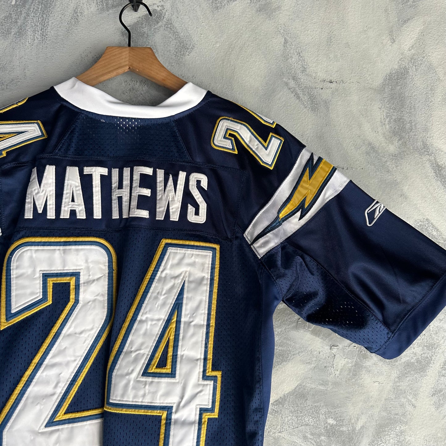 Jersey De Los Chargers Mathews Reebok De Hombre Talla 48 Color Azul On Field