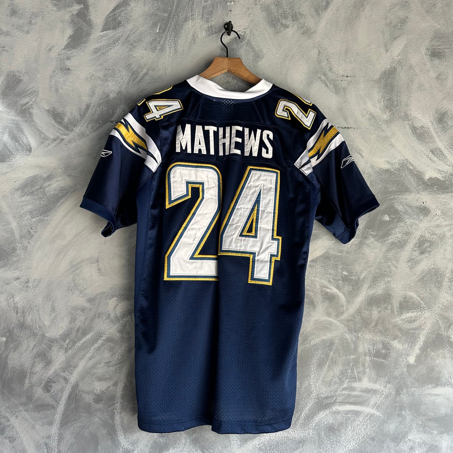 Jersey De Los Chargers Mathews Reebok De Hombre Talla 48 Color Azul On Field