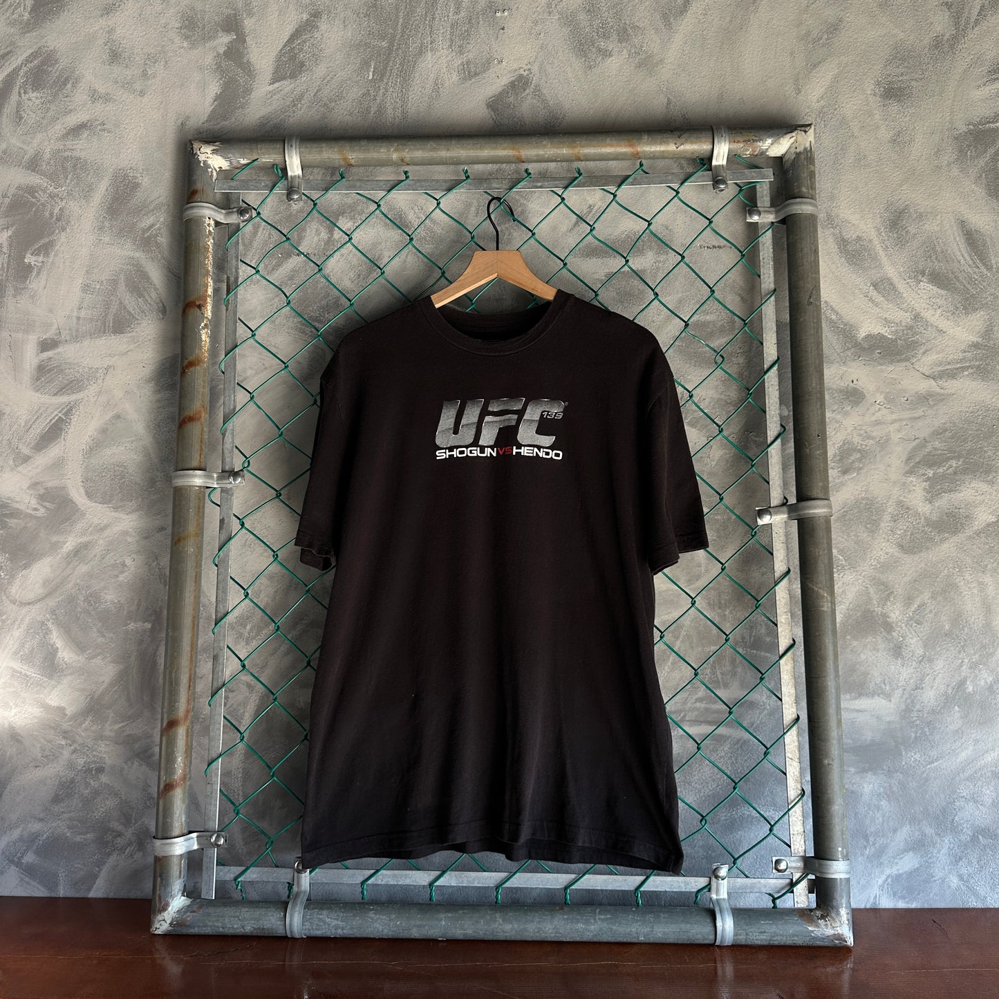Camisa De Lucha De UFC Shogun VS Hendo De Hombre Talla XL Color Negro