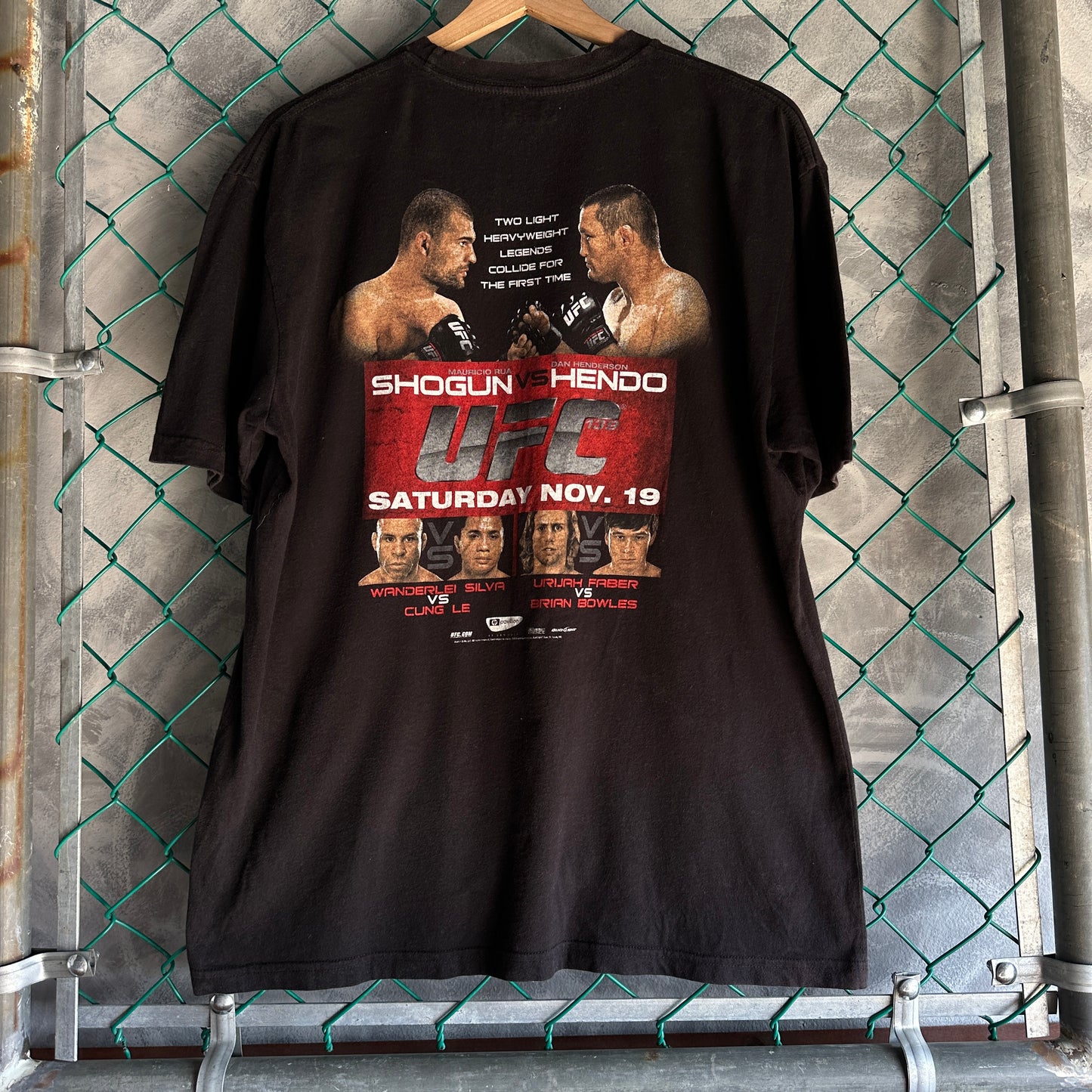 Camisa De Lucha De UFC Shogun VS Hendo De Hombre Talla XL Color Negro