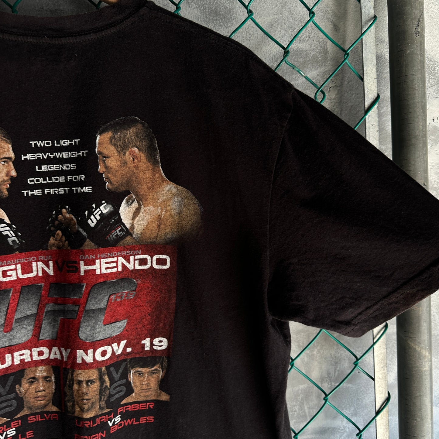 Camisa De Lucha De UFC Shogun VS Hendo De Hombre Talla XL Color Negro
