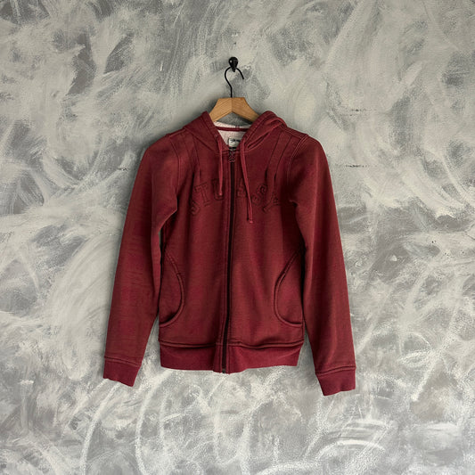 Sueter de ziper (Zip Up) Stussy De Mujer Talla S Color Rojo Vino Estilo Y2K Con Forro De Peluche Al cuerpo