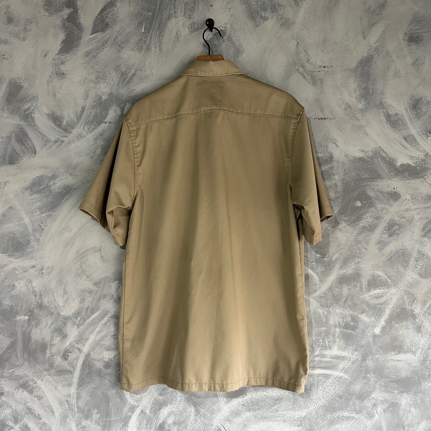 Camisa De Trabajo Carhartt De Hombre Talla L Color Cafe Beige O Camel De Botones Workwear